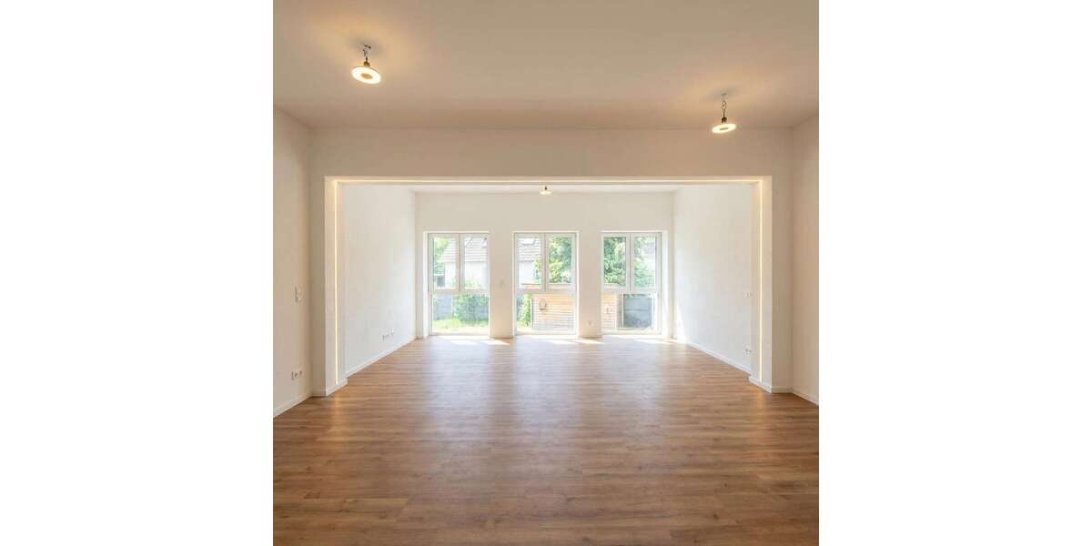 Etagenwohnung Kaufbeuren-Neugablonz Neugablonz - 2.5 Zimmer, 70 m&sup2;, 1.300&euro; | Angebot:27116446