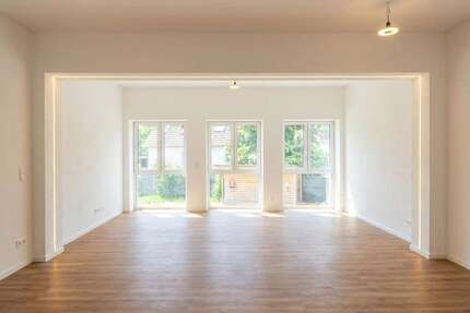 Wohnung Kaufbeuren-Neugablonz Neugablonz - 2.5 Zimmer, 70 m&sup2;, 1.300&euro; | Angebot:27116446