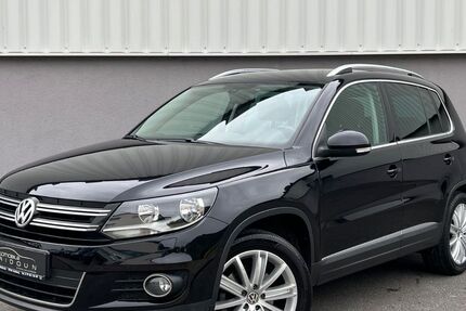 VW Tiguan 75.230 km 11.990 € Bad Mergentheim 97980