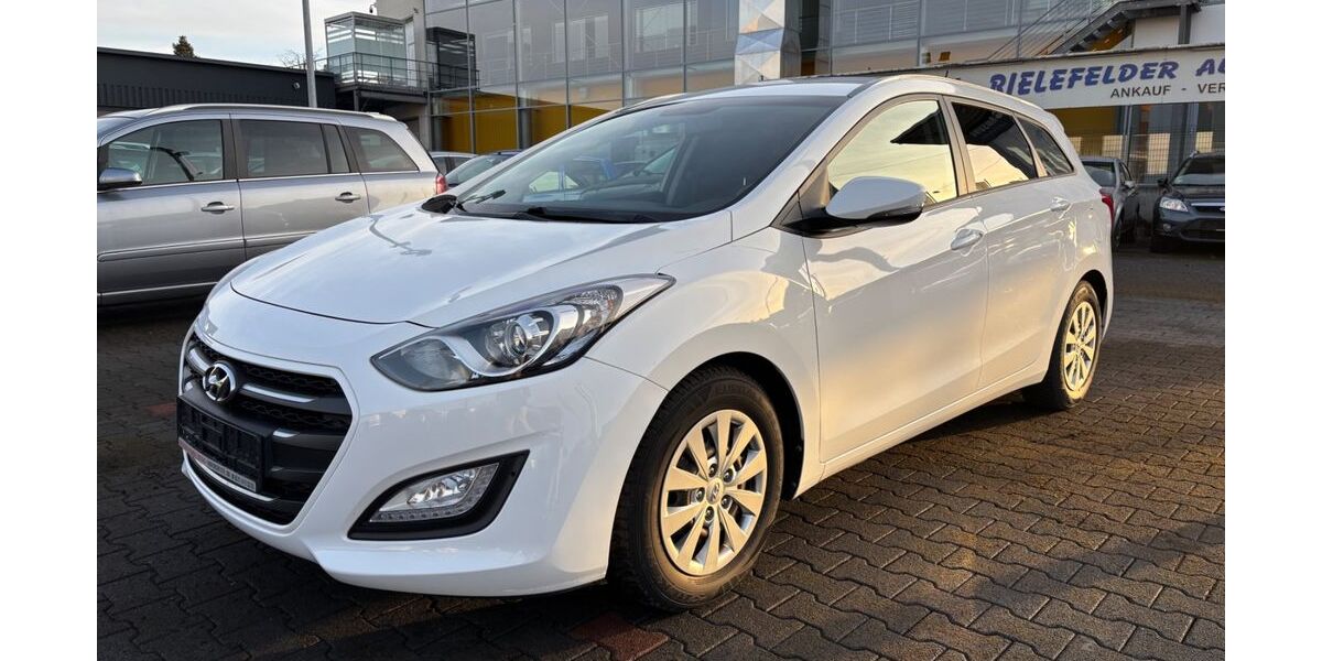 Hyundai i30 105.000 km 10.790 &euro; Bielefeld 33609