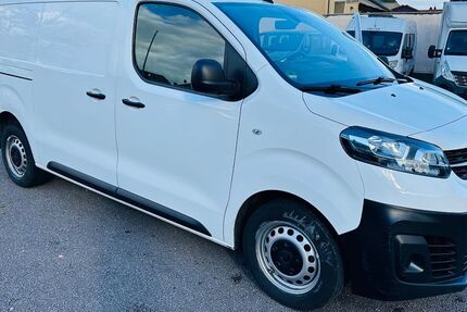 Opel Vivaro 219.000 km 9.900 &euro; Ahrensfelde bei Berlin 16356