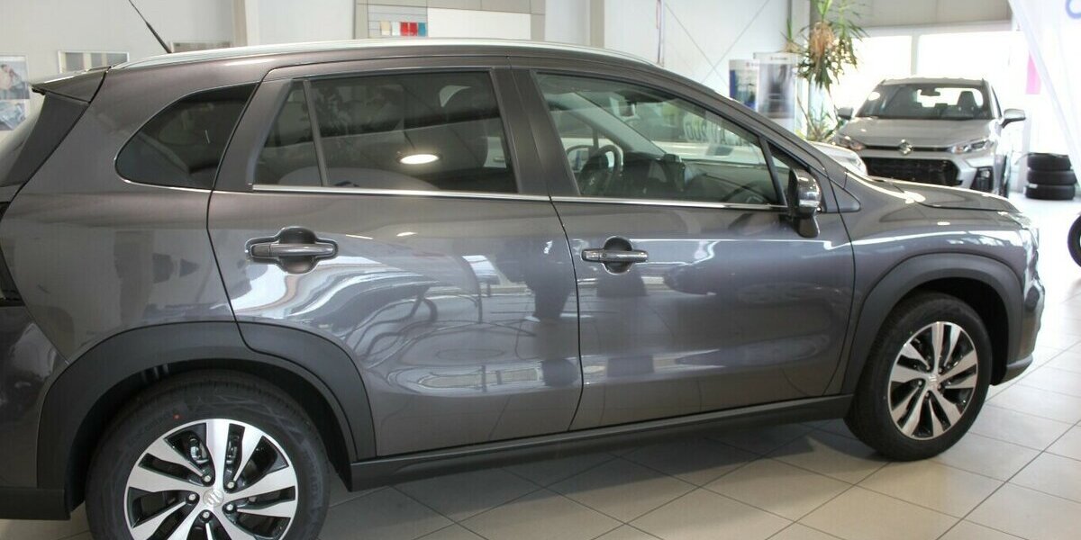 Suzuki SX4 S-Cross Comfort+ 4x4 7.500 km 28.990 &euro; Fürth 90763