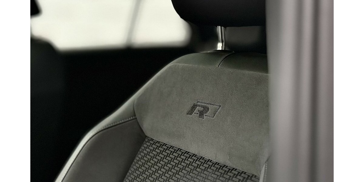 VW T-Roc R-line / Pano / 1. Hd / Kamera / AHK 93.000 km 23.690 &euro; Mönchengladbach 41066