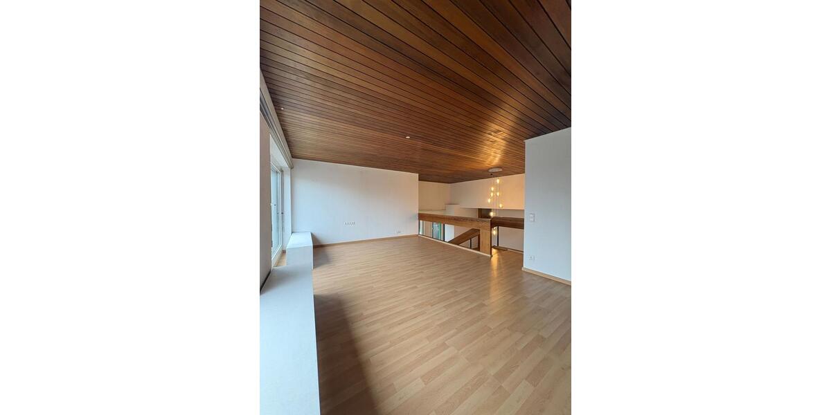 Einfamilienhaus Backnang - 3.5 Zimmer, 119 m&sup2;, 1.320&euro; | Angebot:25380390