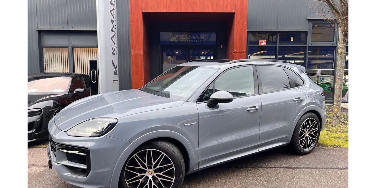 Porsche Cayenne 26.200 km 101.600 &euro; Sindelfingen 71065