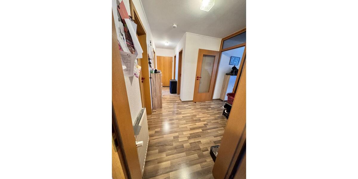 Etagenwohnung Leiferde - 3 Zimmer, 75 m&sup2;, 585&euro; | Angebot:25252323