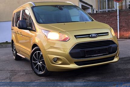 Ford Tourneo Connect 169.849 km 9.990 &euro; Berlin - Pankow 13187