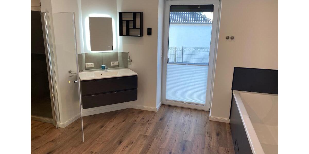 Einfamilienhaus Husum - 10 Zimmer, 252 m&sup2;, 795.000&euro; | Angebot:26632127