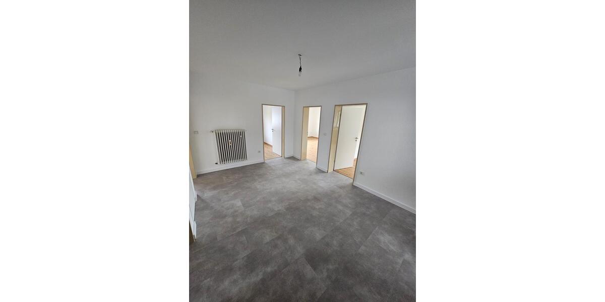 Etagenwohnung Irrel - 4 Zimmer, 110 m&sup2;, 1.200&euro; | Angebot:26237379