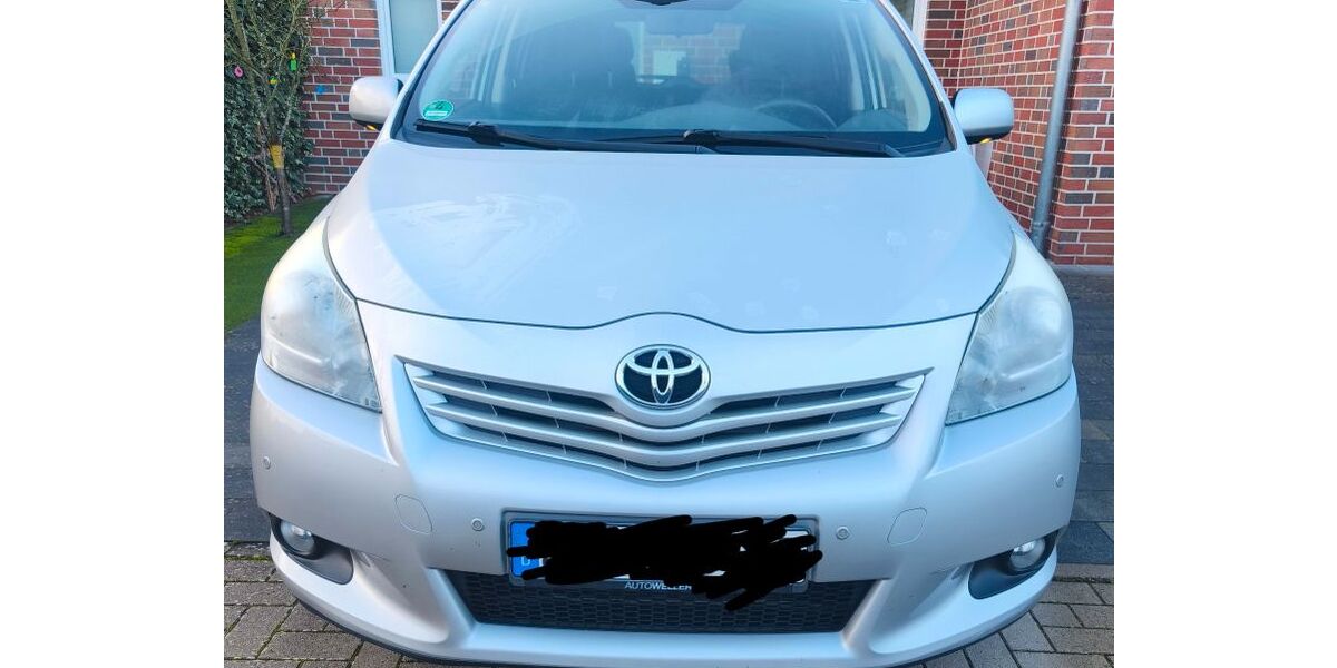 Toyota Verso 153.500 km 10.000 &euro; Lienen 49536