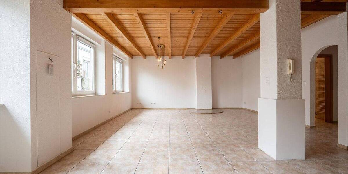 Einfamilienhaus Kirchhain - 5 Zimmer, 146 m&sup2;, 249.500&euro; | Angebot:26569290