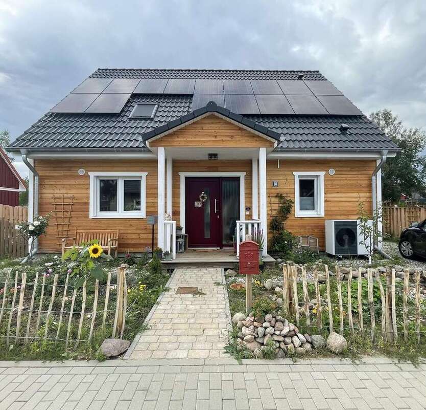 Haus zum Kaufen in Borkwalde 476.000 € 136 m²