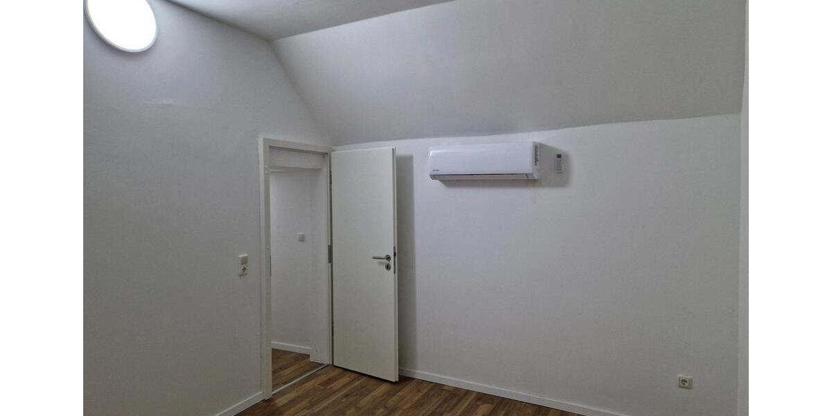 Einfamilienhaus Sankt Augustin - 4 Zimmer, 84 m&sup2;, 550&euro; | Angebot:24842316