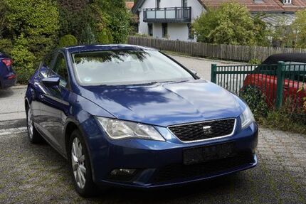 Seat Leon 152.000 km 8.700 € Walpertskirchen 85469
