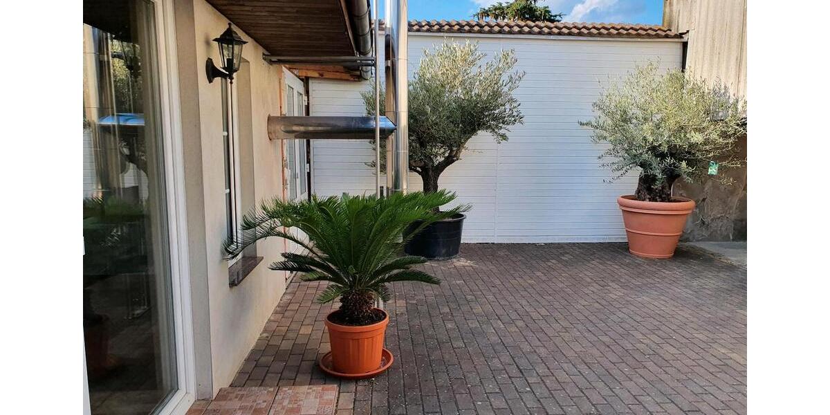 Mehrfamilienhaus, Wohnhaus Röderland - 8 Zimmer, 200 m&sup2;, 65.000&euro; | Angebot:26857754
