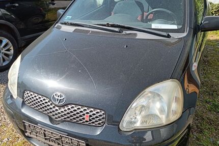 Toyota Yaris 181.000 km 550 &euro; ensdorf 66806