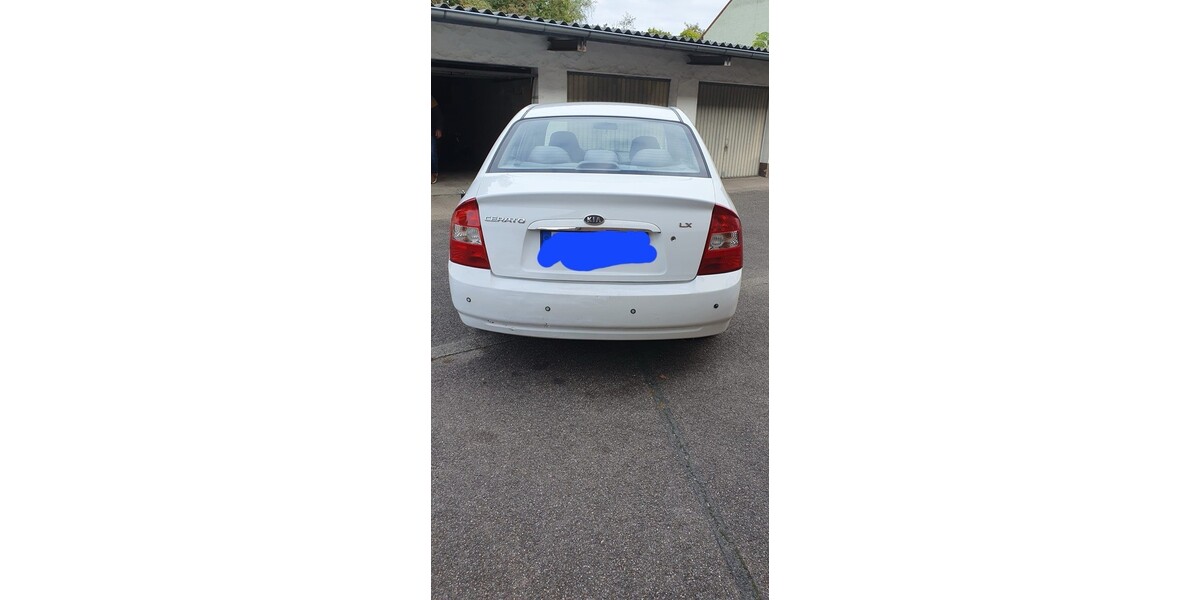 Kia Cerato 171.200 km 1.900 &euro; Schwetzingen 68723