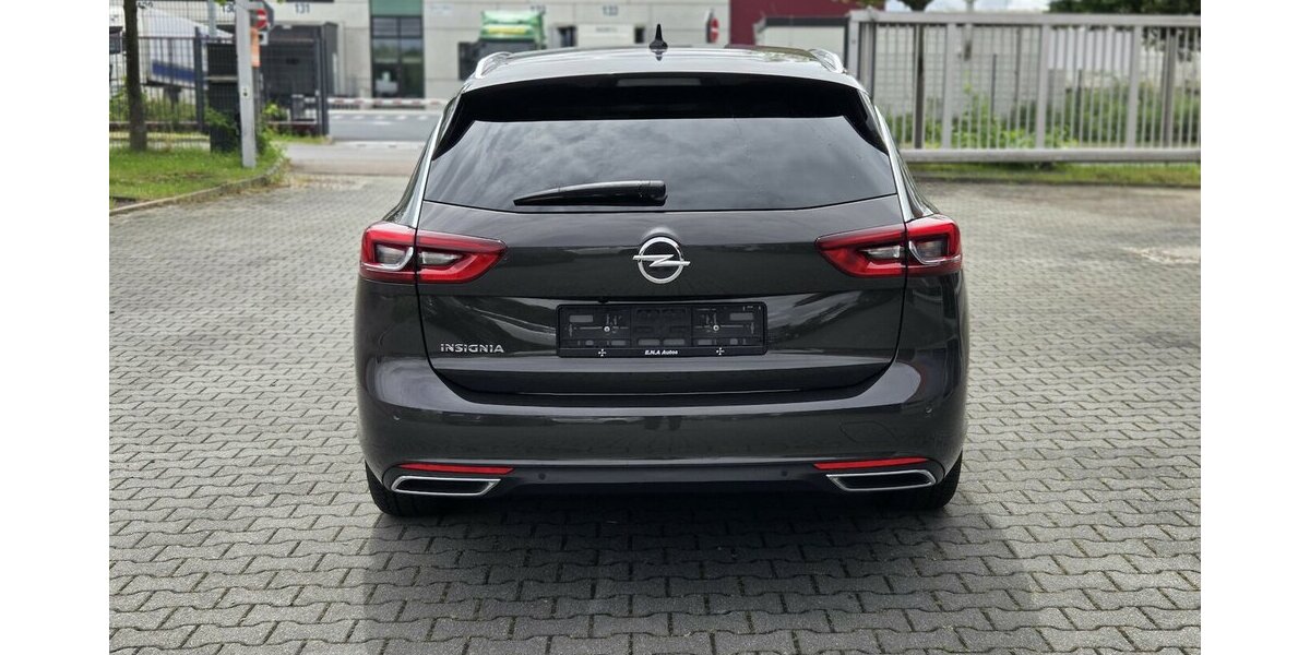 Opel Insignia Sports Tourer Elegance 47.149 km 14.600 &euro; Wilsdruff 01723