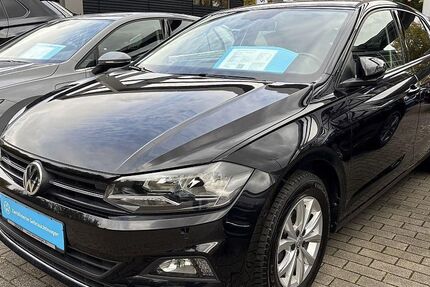 VW Polo 78.400 km 14.380 € Lübeck 23560