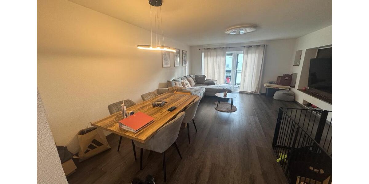 Etagenwohnung Lahr (Schwarzwald) - 3 Zimmer, 94 m&sup2;, 320.000&euro; | Angebot:26439575
