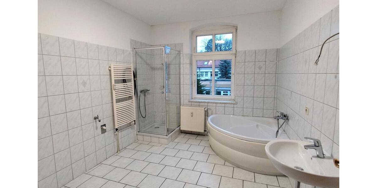 Charmanter Altbau mit großer Wohnküche & Gartenblick 2 zimmer