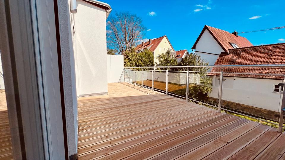 Stilvolle Penthousewohnung mit großer Terrasse in Gerolzhofen 2 zimmer