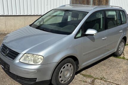 VW Touran 325.000 km 650 &euro; Wolpertshausen 74549