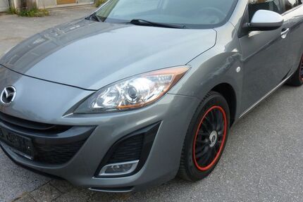 Mazda 3 142.000 km 4.000 € Essen 45144