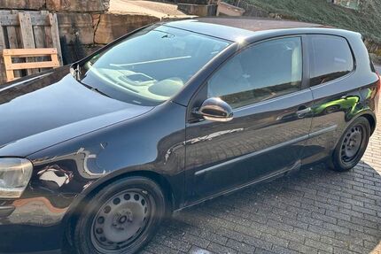 VW Golf 165.000 km 1.700 &euro; Wellen 54441