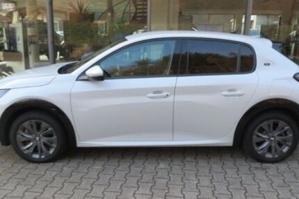 Peugeot 208 25.800 km 17.900 &euro; Oppenau 77728