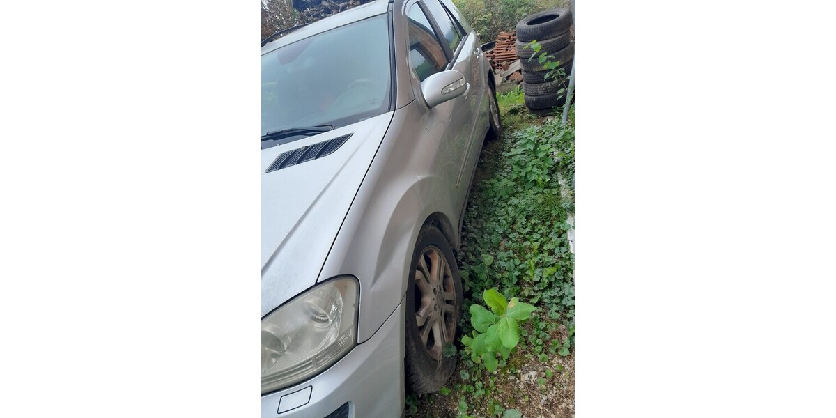 Mercedes-Benz ML 320 260.000 km 2.800 &euro; Bad Kötzting 93444