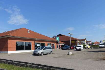 Halle in Waren (Müritz) 3.375 € 675 m² zimmer