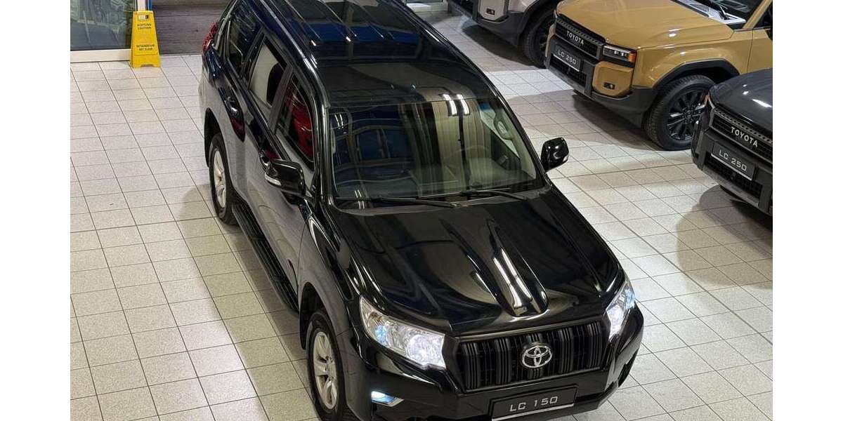 Toyota Land Cruiser 359.200 km 29.895 &euro; Poing bei München 85586