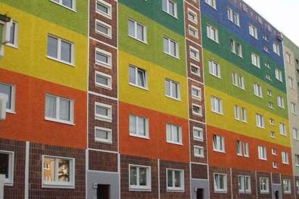 Wohnung zum Mieten in Rostock 285 € 51.12 m² 2 zimmer