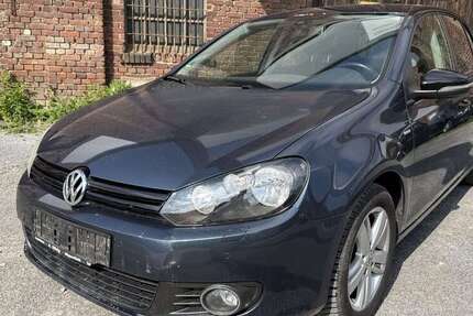 VW Golf 268.000 km 4.990 &euro; Remscheid 42857