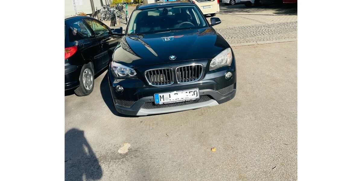 BMW X1 150.000 km 8.100 € München 80313