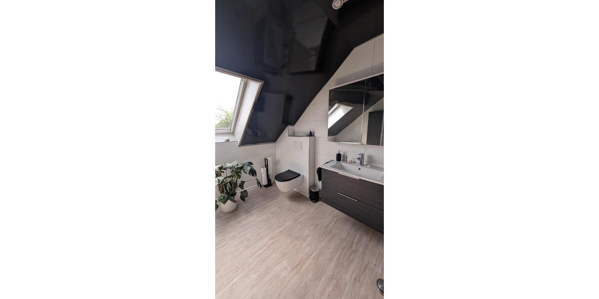 Etagenwohnung Waldsee - 3 Zimmer, 92 m&sup2;, 350.000&euro; | Angebot:26646097