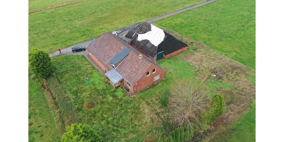Bauernhaus, Landhaus Großheide - 8 Zimmer, 180 m&sup2;, 200.000&euro; | Angebot:26982590