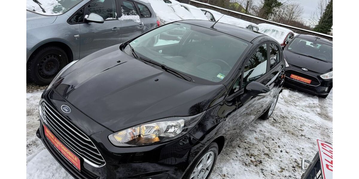 Ford Fiesta 164.000 km 3.999 &euro; Paderborn 33100