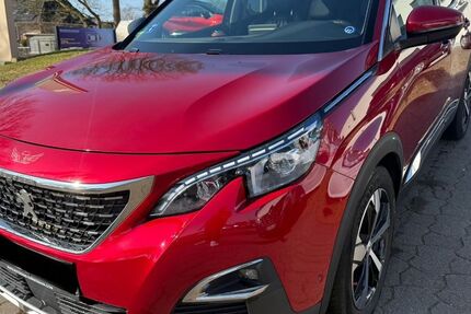 Peugeot 3008 131.633 km 17.990 € Trappenkamp 24610