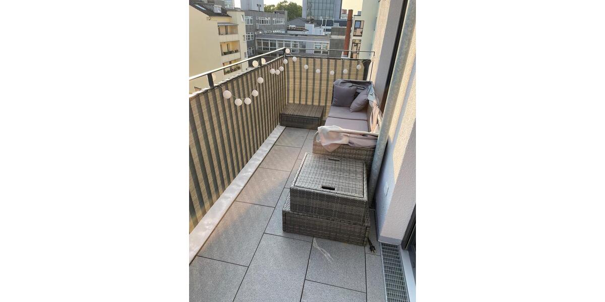 Etagenwohnung Ludwigshafen am Rhein - 5 Zimmer, 150 m&sup2;, 2.050&euro; | Angebot:24818847