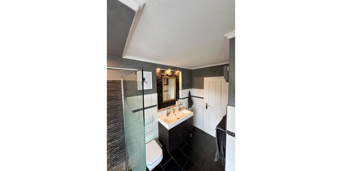 Bungalow Husum - 8 Zimmer, 208 m&sup2;, 519.000&euro; | Angebot:27153472