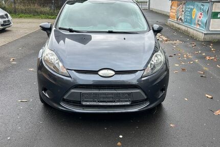 Ford Fiesta 190.000 km 2.150 € Giessen 35394