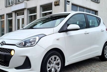 Hyundai i10 64.490 km 11.900 € Teltow 14513