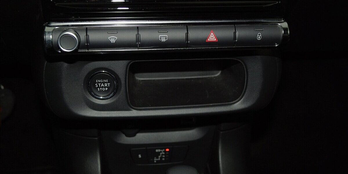 Citroen C3 Max PureTech 110 EAT6 CarPlay FULL LED 23.000 km 14.900 &euro; Lich 35423