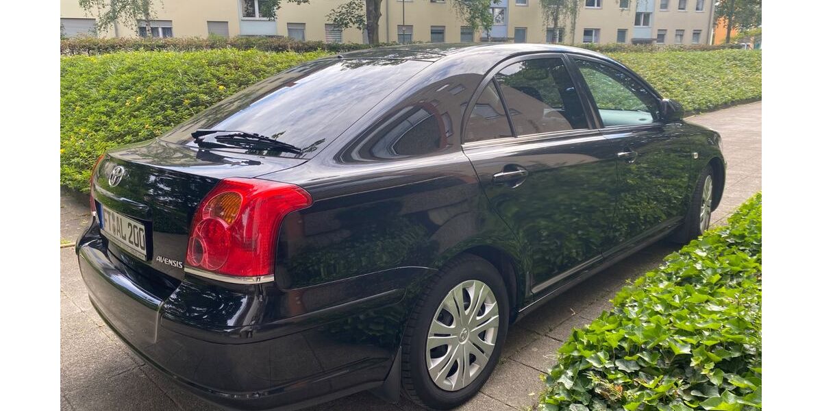 Toyota Avensis 130.100 km 5.990 &euro; Frankenthal 67227