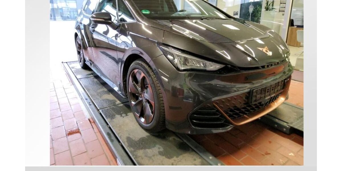 Cupra Born 18.326 km 28.440 &euro; Dessau-Roßlau 06842