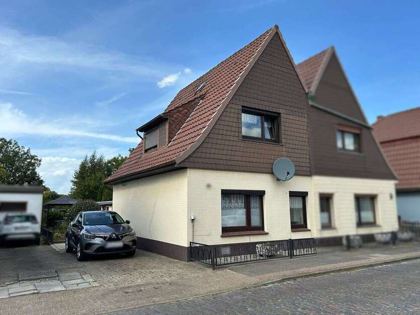 Haus zum Kaufen in Nordenham 89.000 € 75 m²