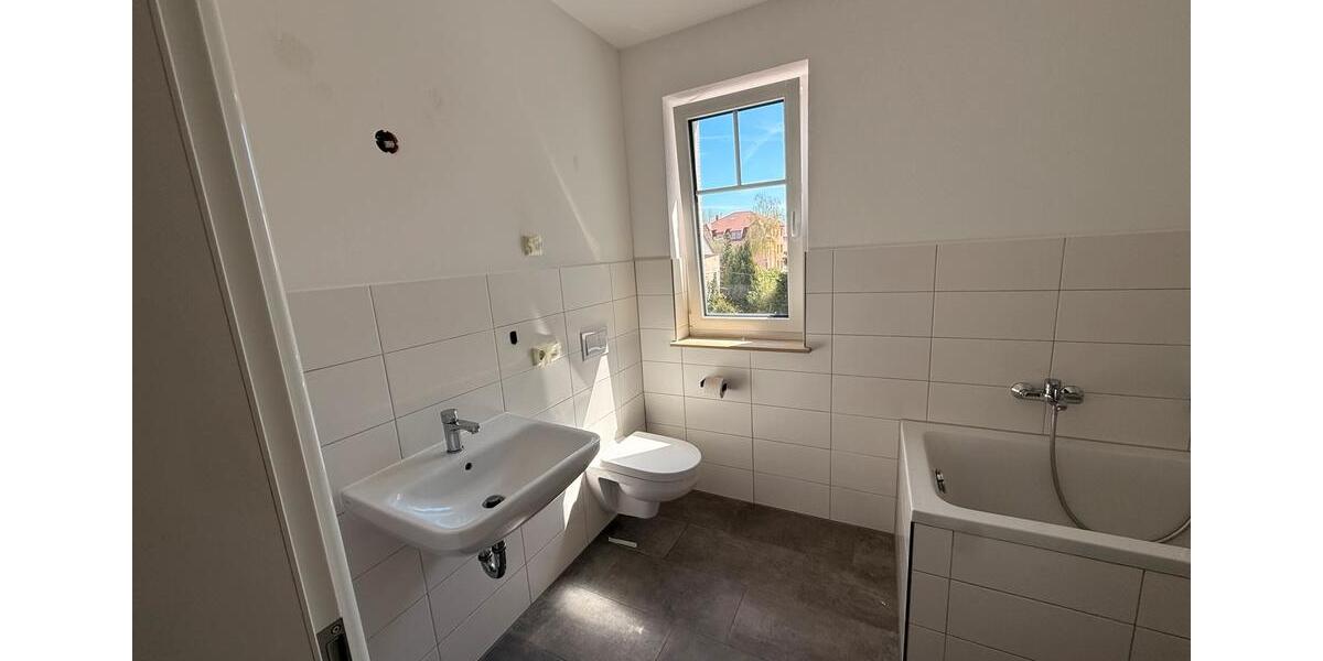 Etagenwohnung Coswig - 2 Zimmer, 62 m&sup2;, 682&euro; | Angebot:26142956
