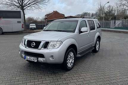 Nissan Pathfinder 153.116 km 22.199 &euro; Neuenkierchen 48485